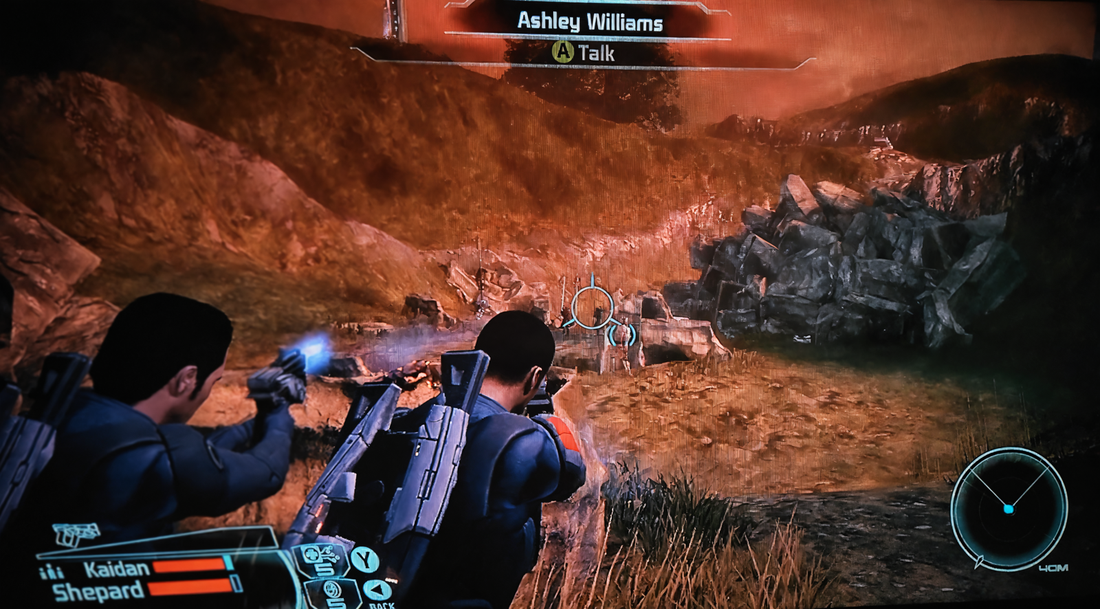 mass-effect-combat-ashley.png